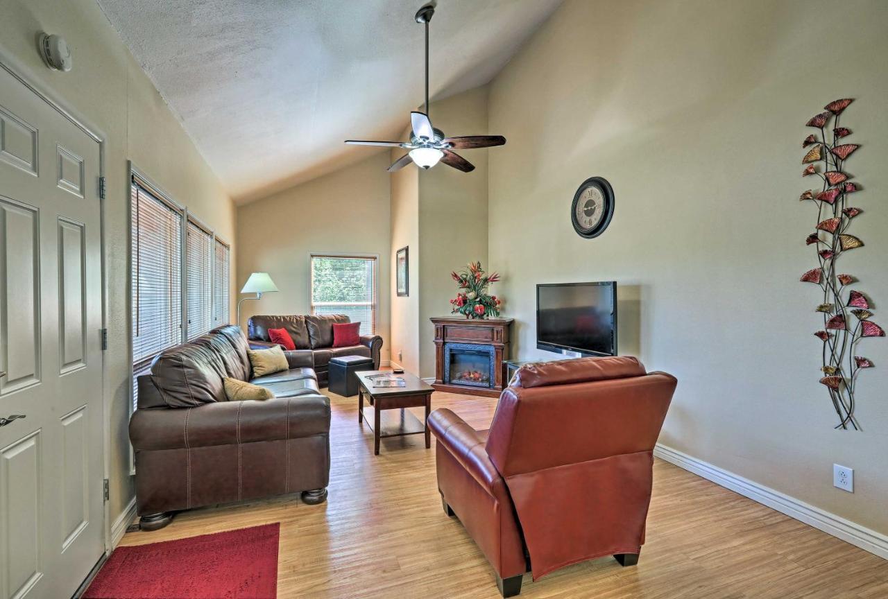 Flagstaff Townhome With Deck Easy Access Downtown! 외부 사진