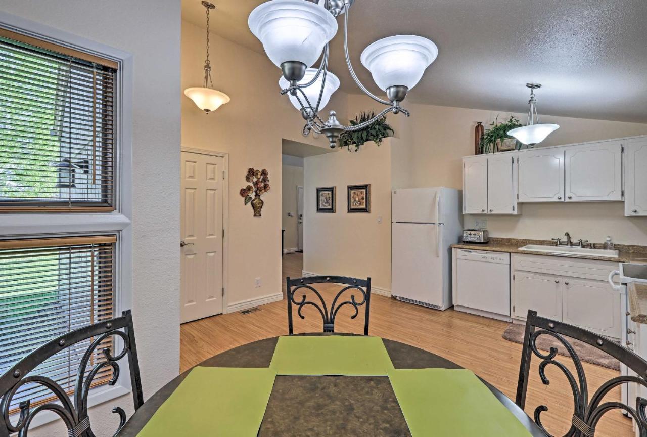 Flagstaff Townhome With Deck Easy Access Downtown! 외부 사진